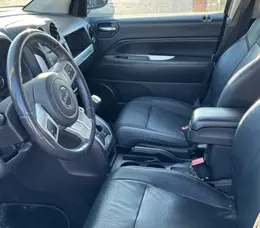 2015 Jeep Compass Front Interior
