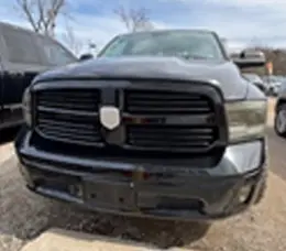 2016 Ram 1500 front view