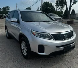 2014 Kia Sorento Silver Front Left View