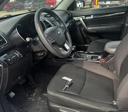 2014 Kia Sorento Silver Front Interior