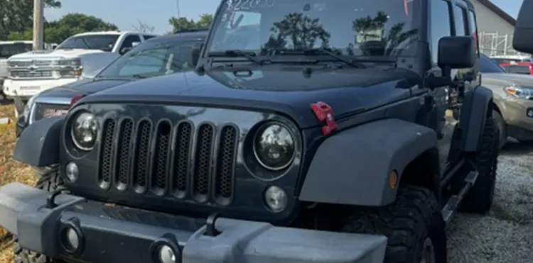 2017 Jeep Wrangler front right view
