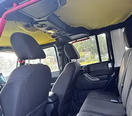 2017 Jeep Wrangler top interior