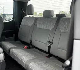 2022 Ford F-150 back interior
