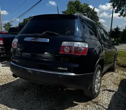 2012 GMC Acadia back right view