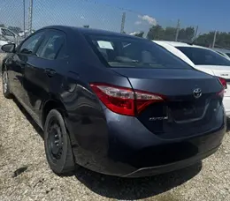 2019 Toyota Corolla back left view